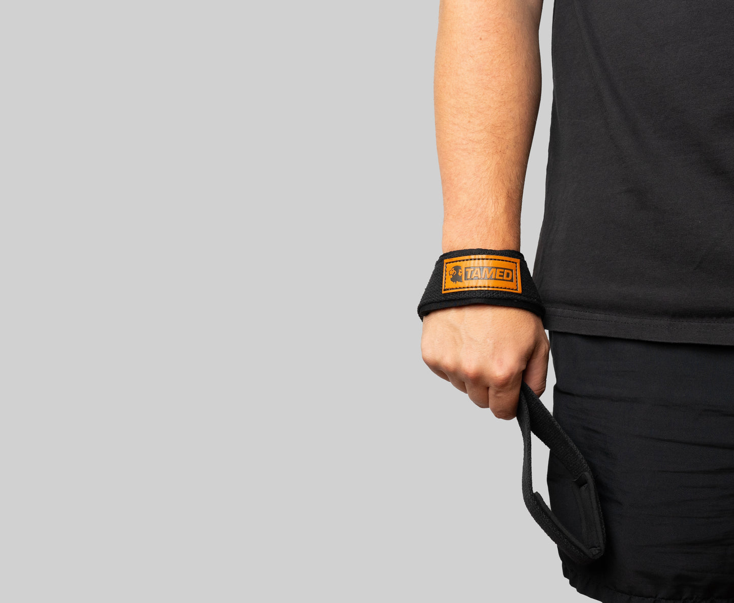 Figure 8 Lifting Straps